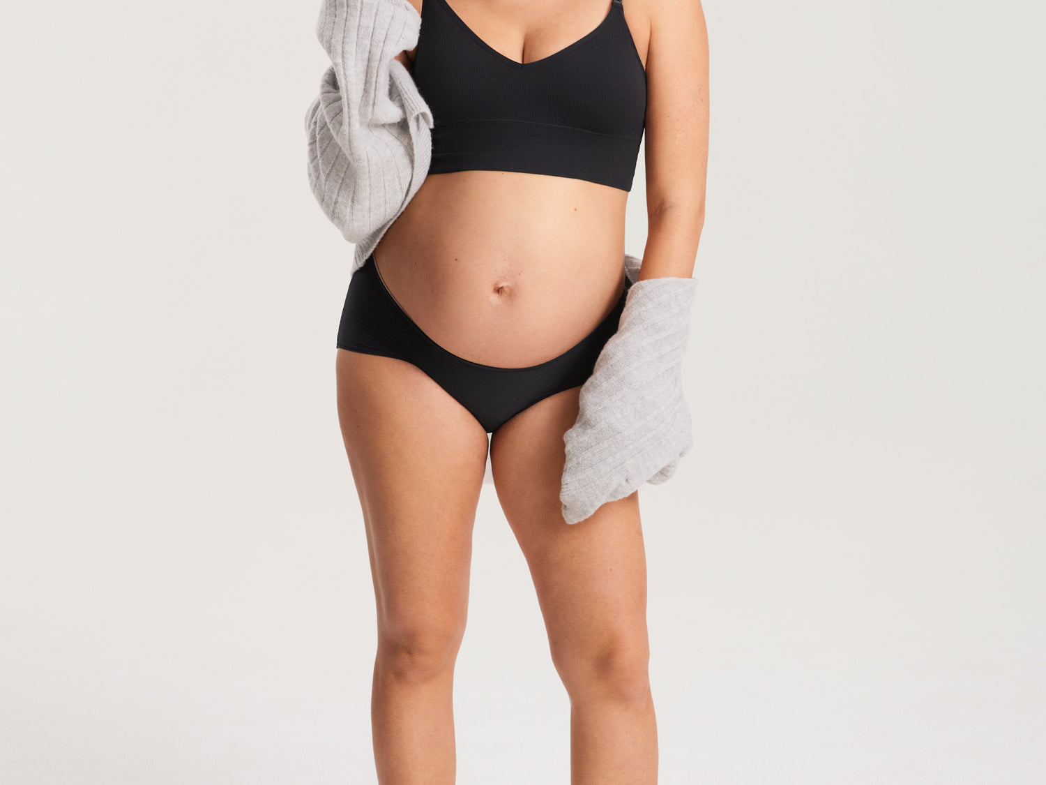 Women's Ribbed V Neck Nursing Bralette Black