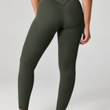 Women's Hugcurve No Front Seam Leggings 25" Aspen Olive