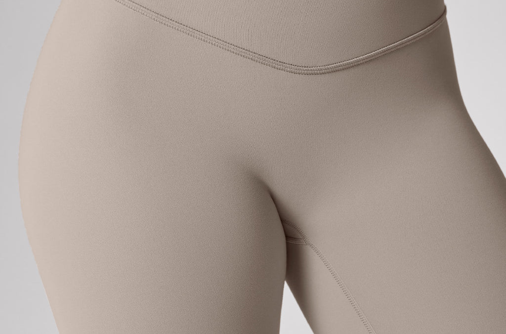 Women's Hugcurve No Front Seam Leggings 25" Creamy Latte