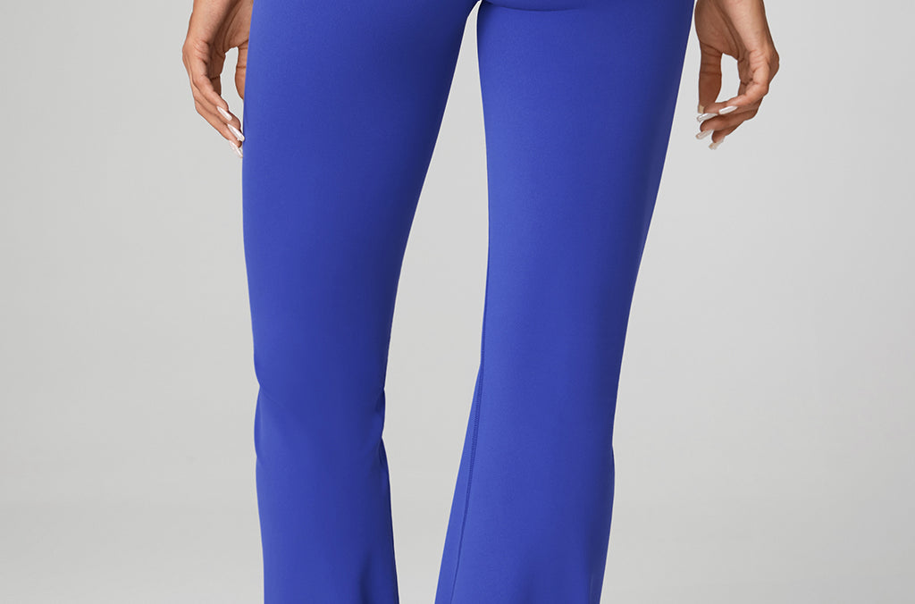 Women's Hugcurve No Front Seam Flare Leggings 31'' Clay Brown