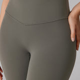 Women's Hugcurve No Front Seam Flare Leggings 31'' Blackberry