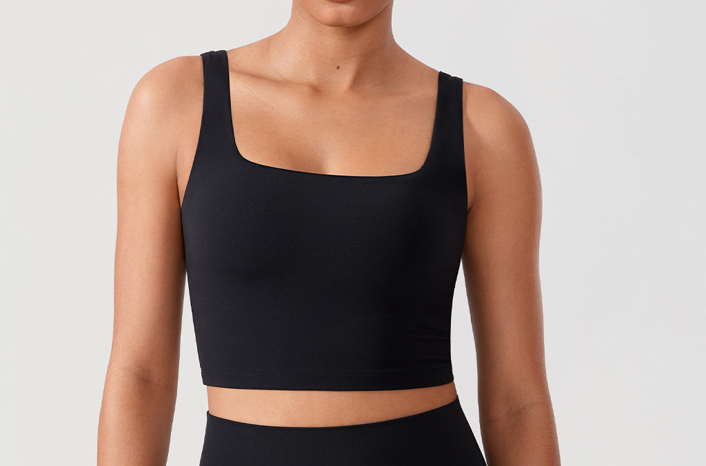 CRZ YOGA Women's Square Neck Longline Sports Bra Black