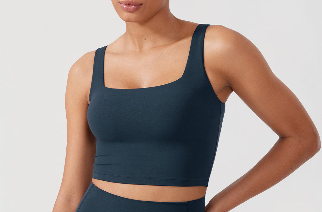 CRZ YOGA Women's Square Neck Longline Sports Bra True Navy