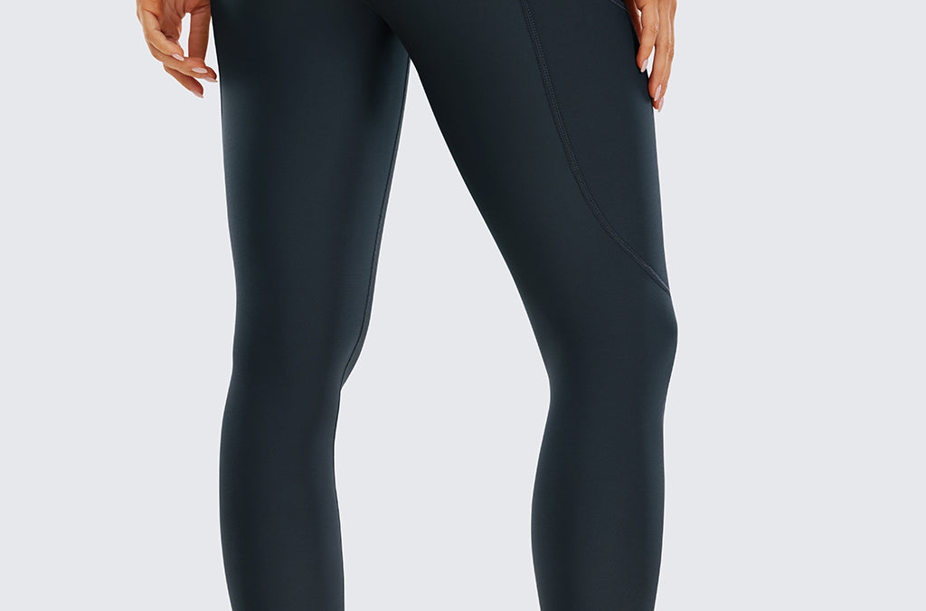 CRZ YOGA Women's Fleece Lined Leggings with Pockets 28'' Arctic Plum