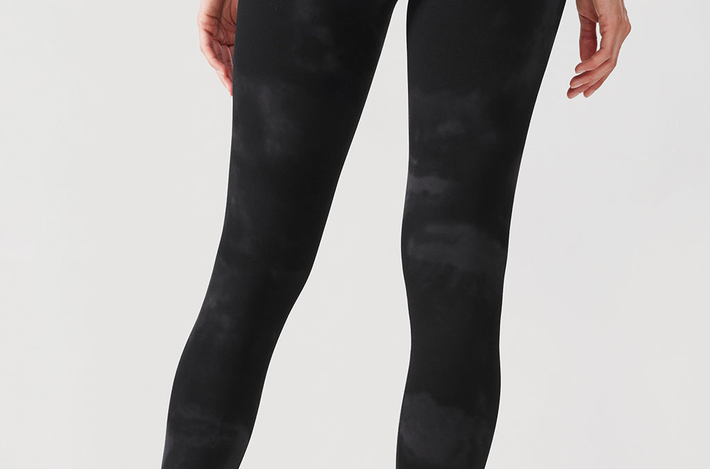 CRZ YOGA Women's Yoga Lounge High Rise Butterluxe Yoga Leggings 25'' Black Tie Dye Flowers